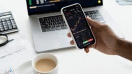 Mit etoro Geld anlegen